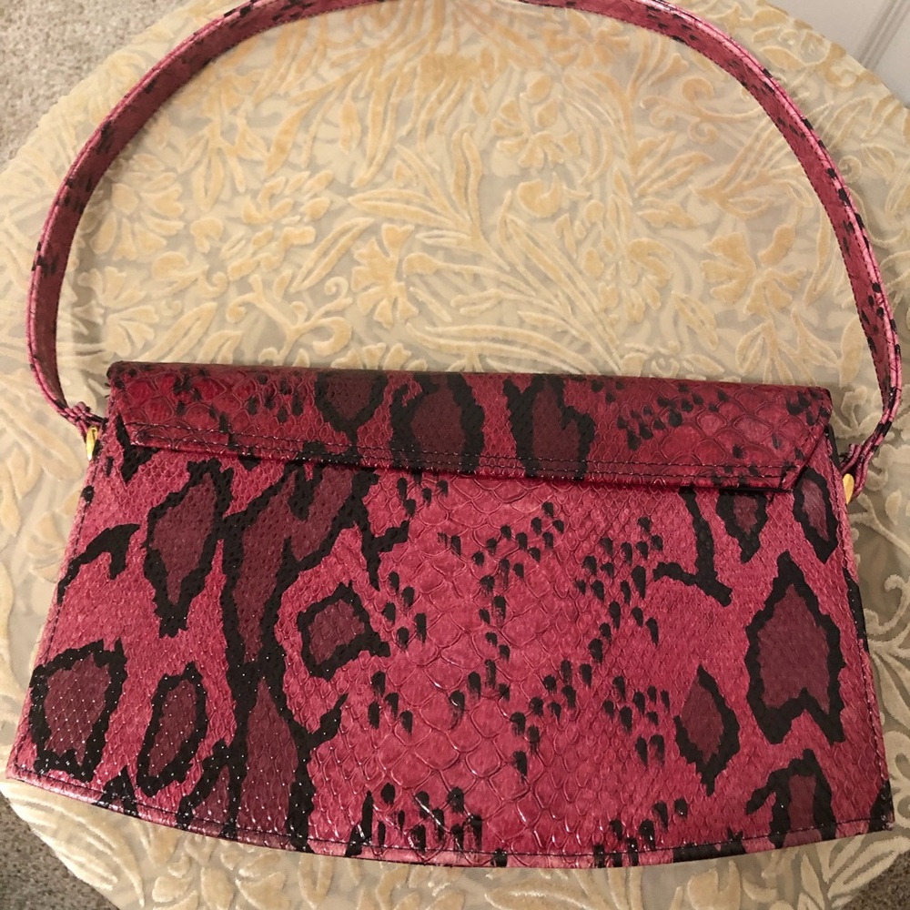Snakeskin Print Handbag - Picture 2 of 8
